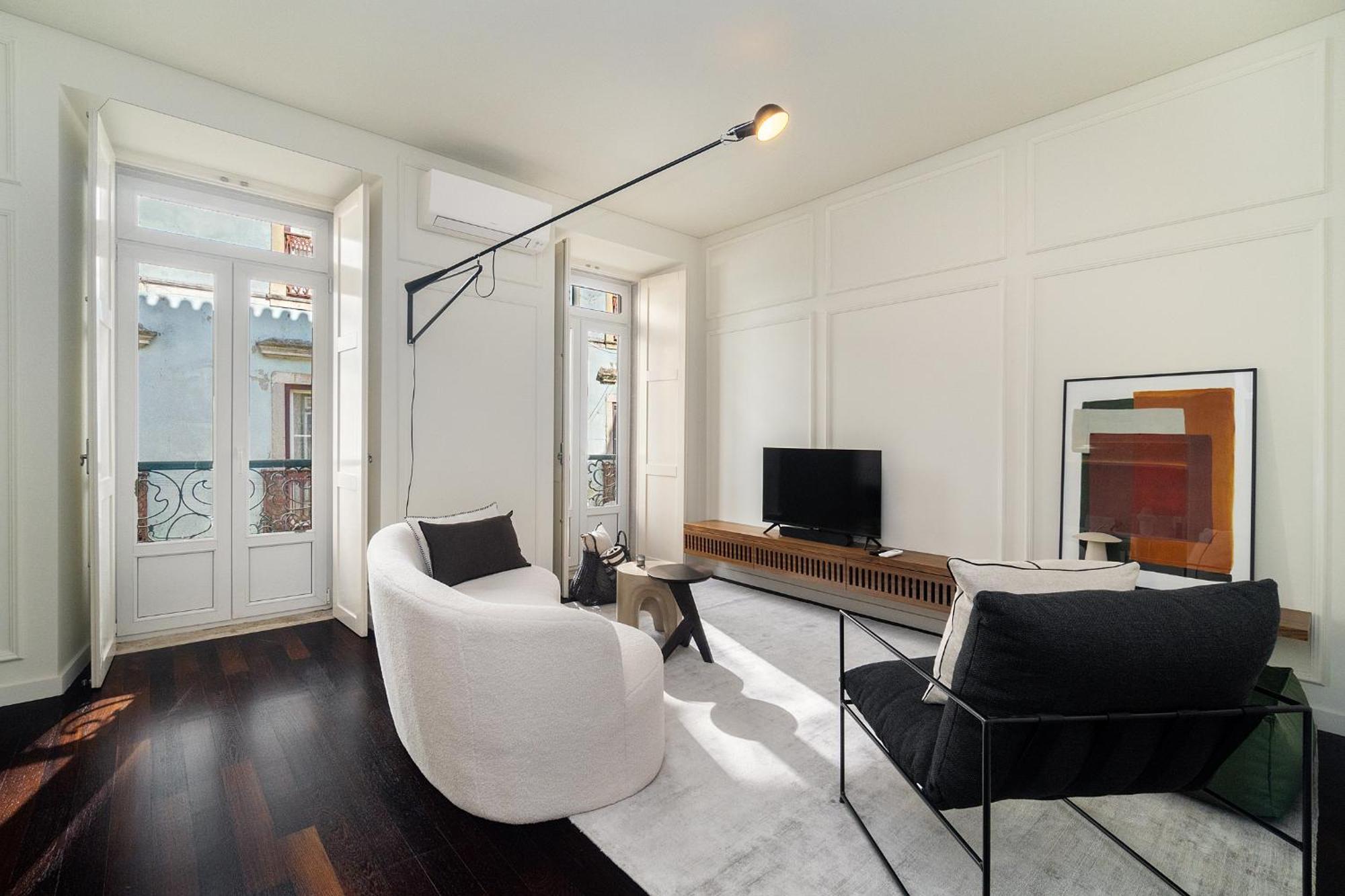 Apartment Whome Modern Retreat In Vibrant Bairro Alto Lissabon